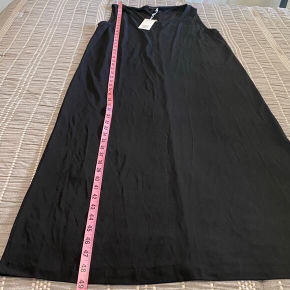 COS Round Neck Slip Dress Womens Size Medium Black Key Hole Minimalist Old money - Picture 3 of 8
